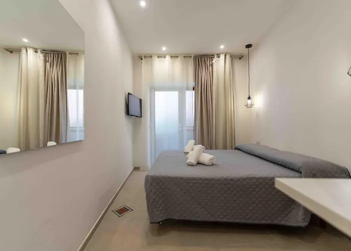 Nikelia Гостьовий будинок Чефалу