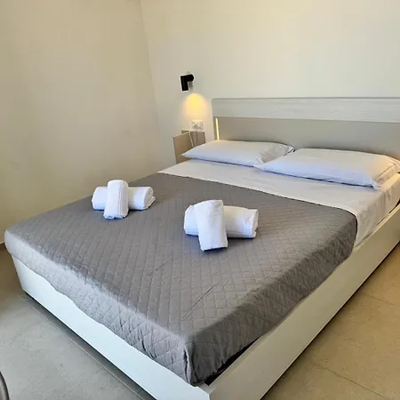 Affittacamere Nikelia 4*